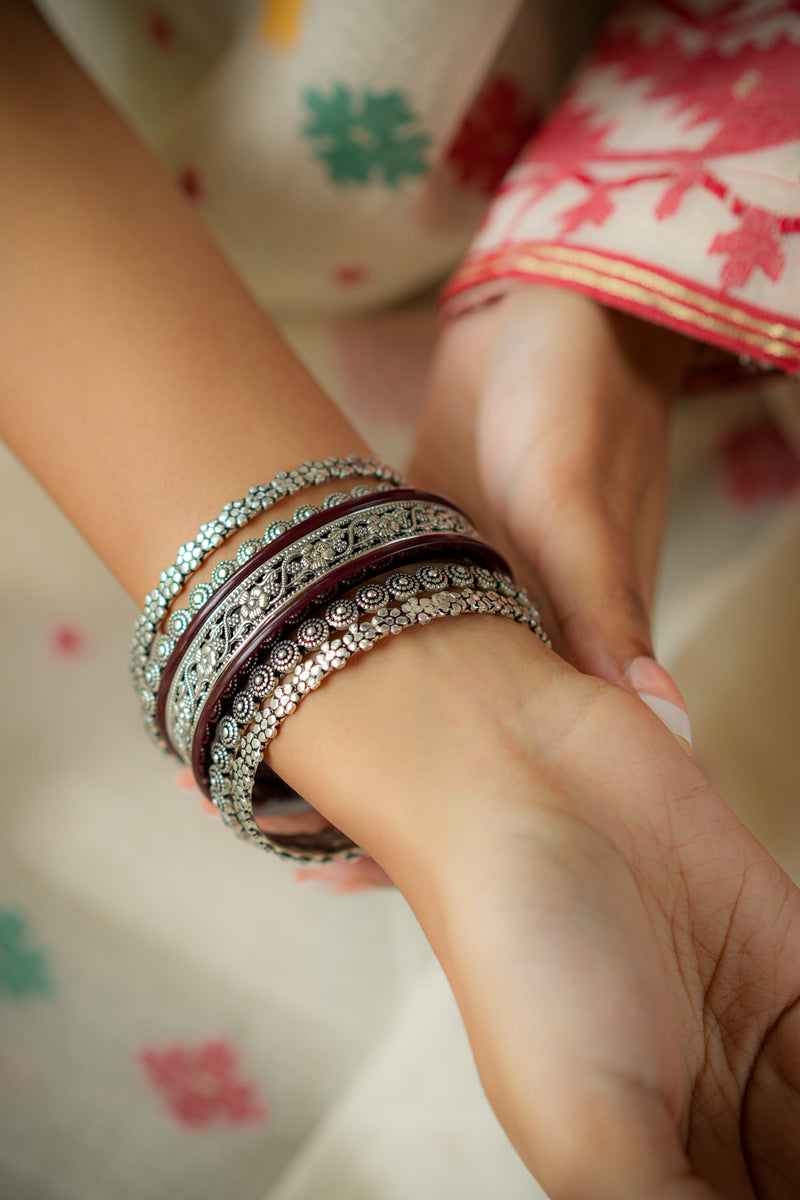 Maroon Pola Bangle with Silver Floral Inlay Design