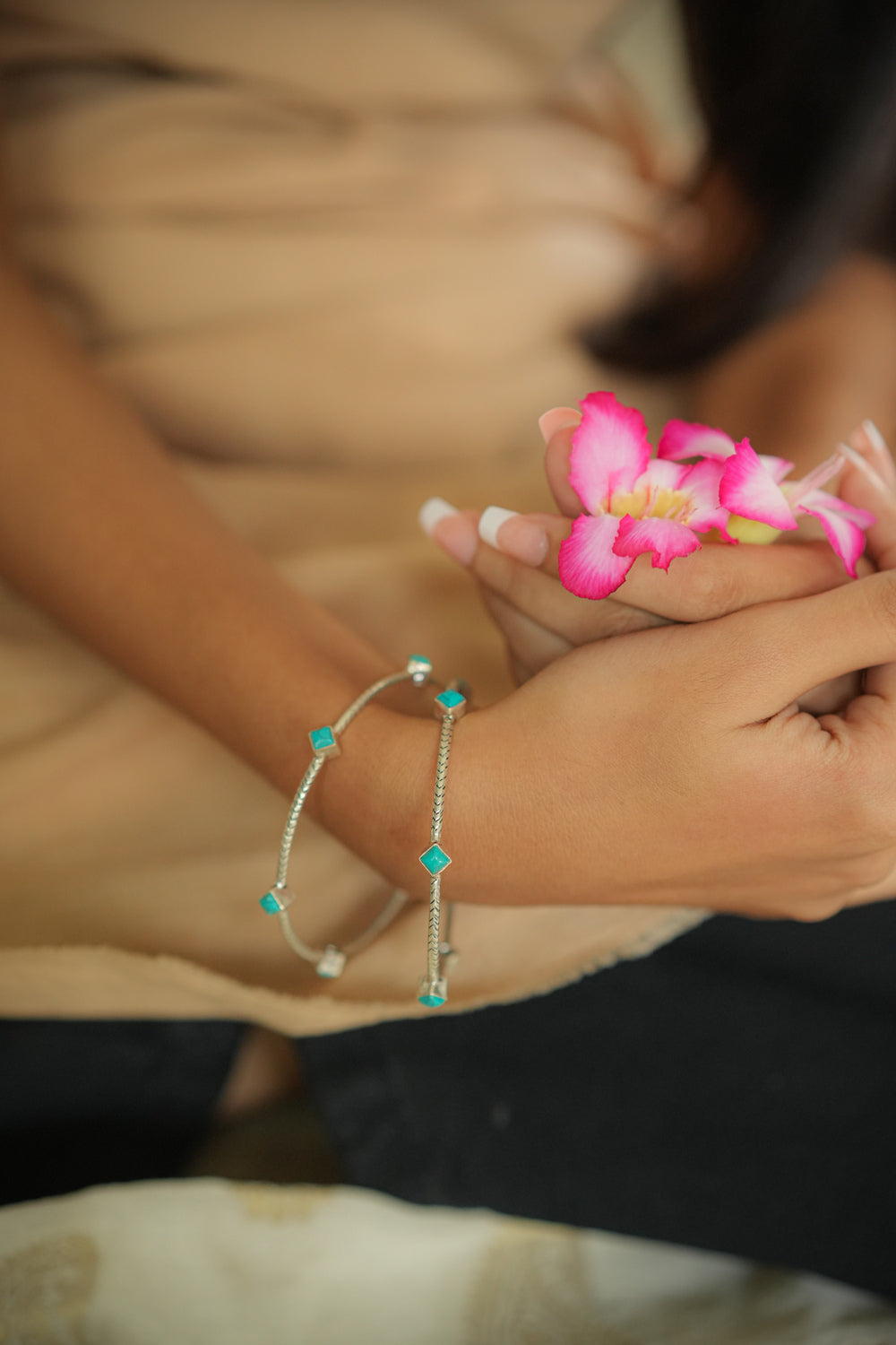 Handcrafted Sterling Silver Turquoise Stone Bangles (Set of 2)