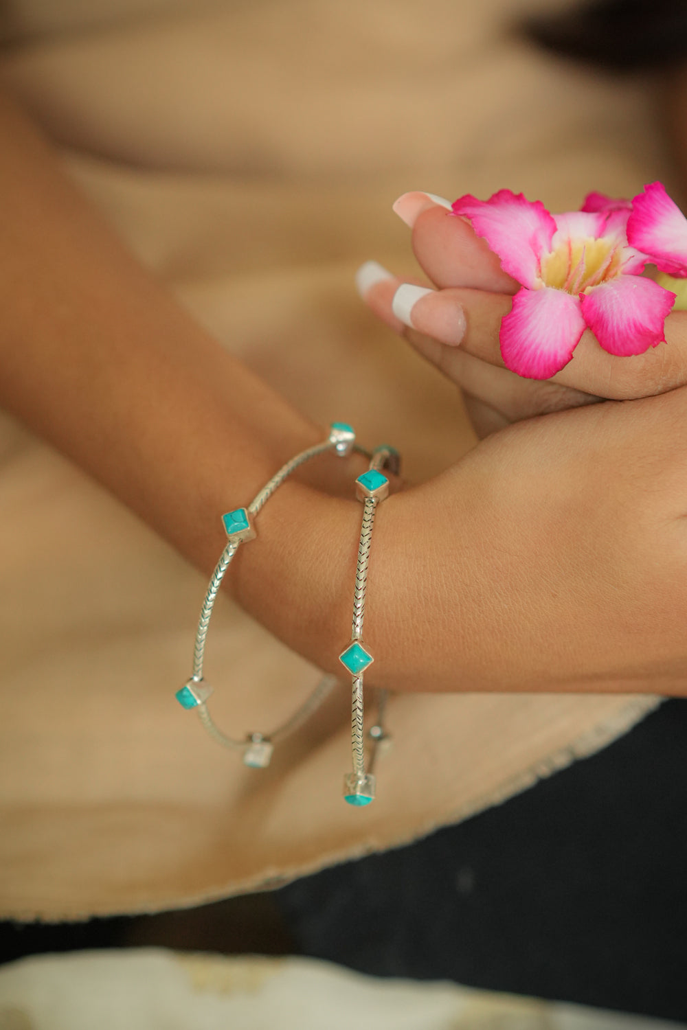 Handcrafted Sterling Silver Turquoise Stone Bangles (Set of 2)