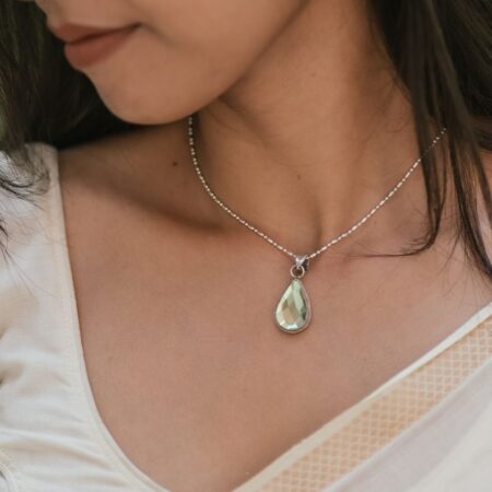 Peridot stone pendant