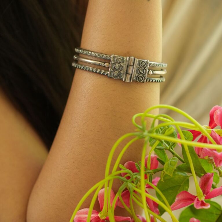 925 Silver Vintage Style Openable Bangle