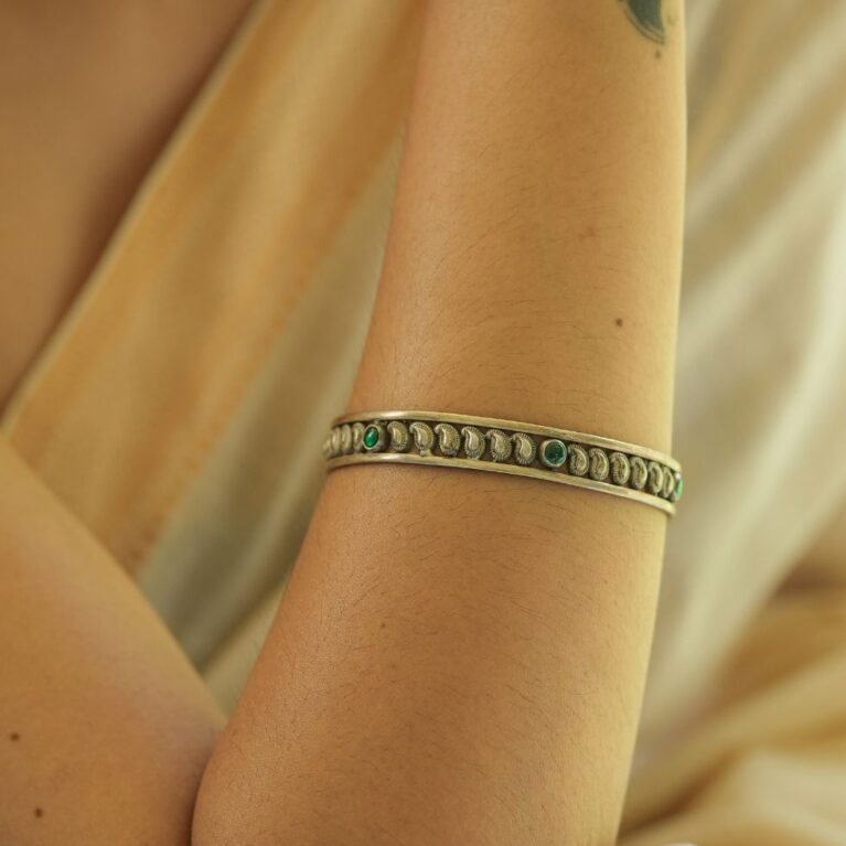 925 Silver Tribal Design Bangle with green stones